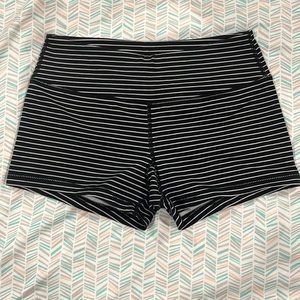 Savage Barbell Booty shorts